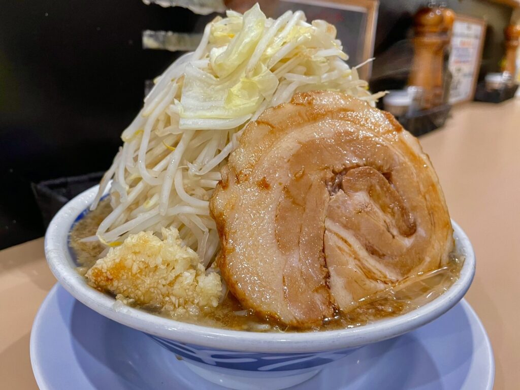 二郎系ラーメンのコール作法と掟の真相！初心者が知るべき攻略ガイド