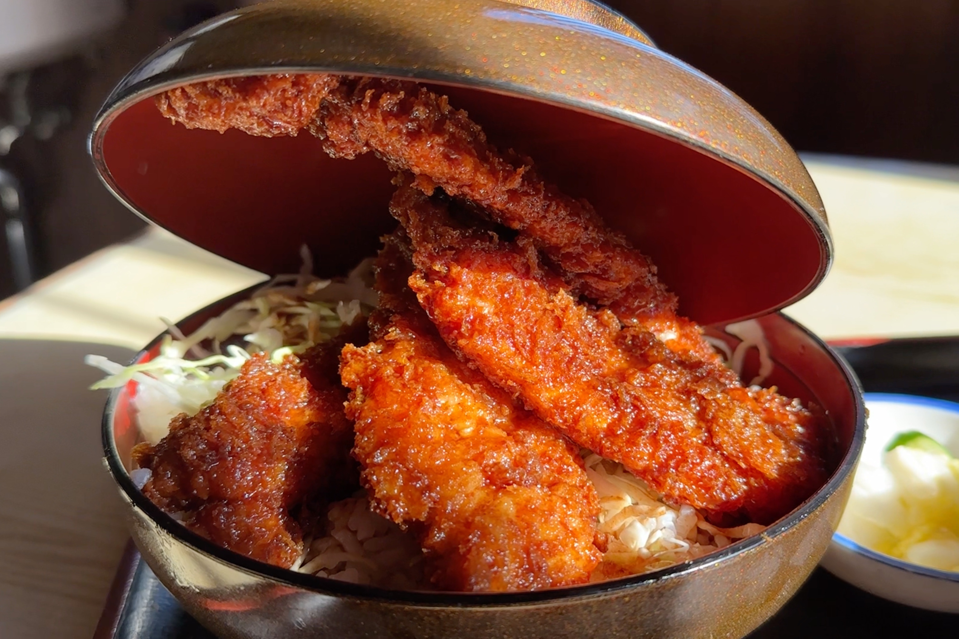 大宮市場はないちの真実！爆盛り海鮮とエビフライの裏側と混雑回避術2026