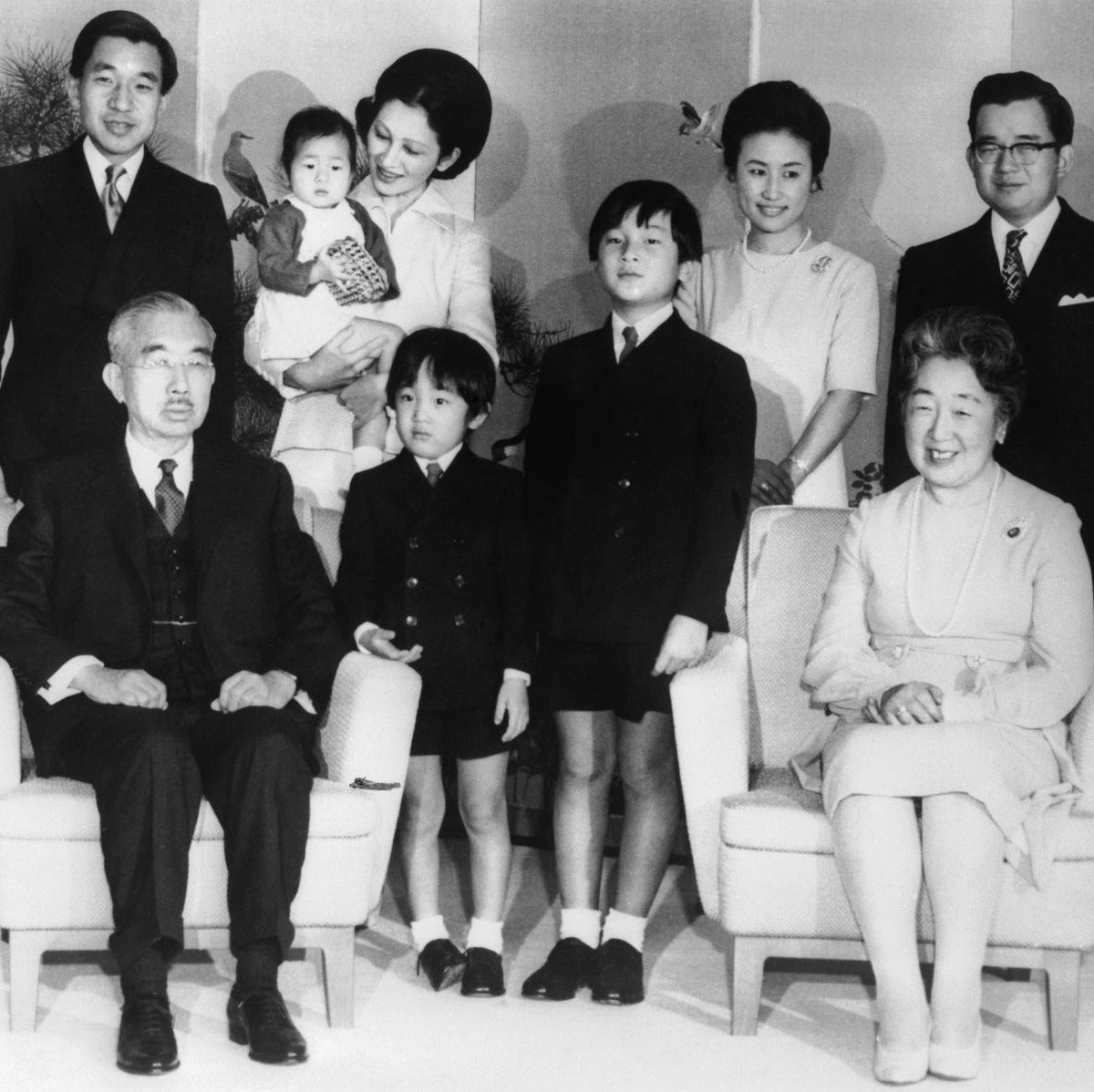 昭和天皇の孫は何人？今上天皇や旧皇族に連なる9人の全貌と家系図