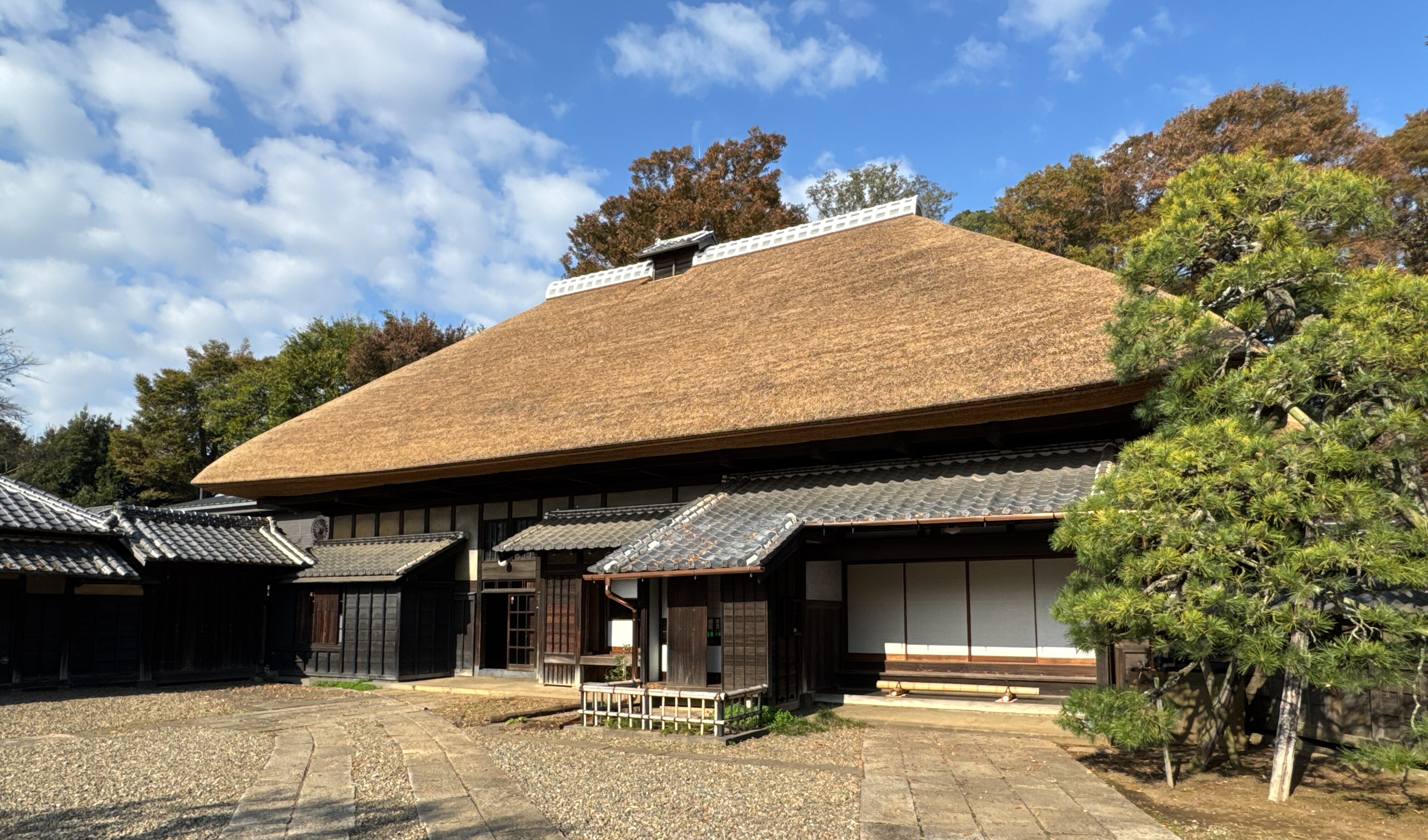 重要文化財「吉田家住宅」の真価｜豪農・商家の建築美と探訪ガイド