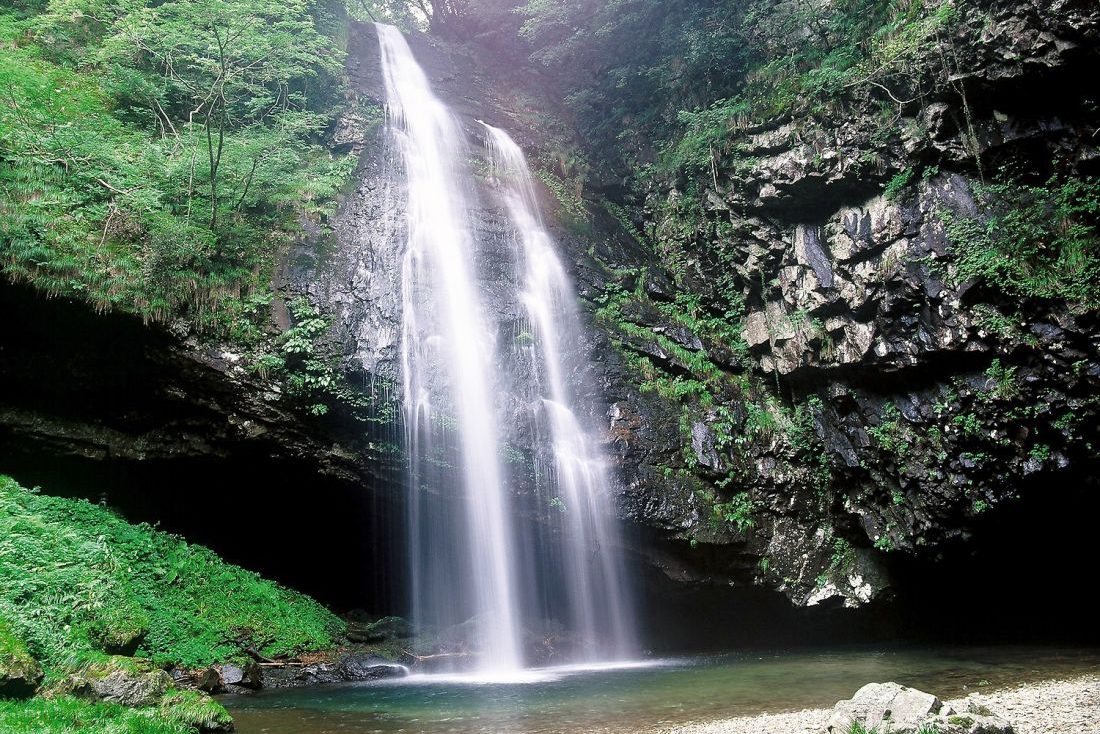 島根の名瀑「龍頭が滝」完全攻略｜裏見の絶景と噂の真相を徹底検証
