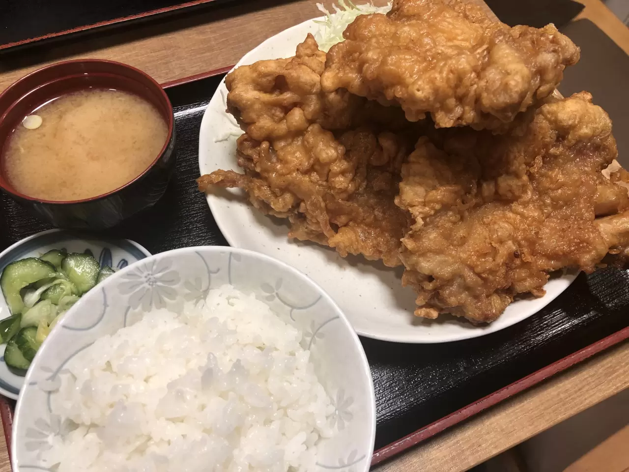 福味食堂の全貌を徹底解剖！名物ラーメン＆カツ丼の真価と混雑回避術