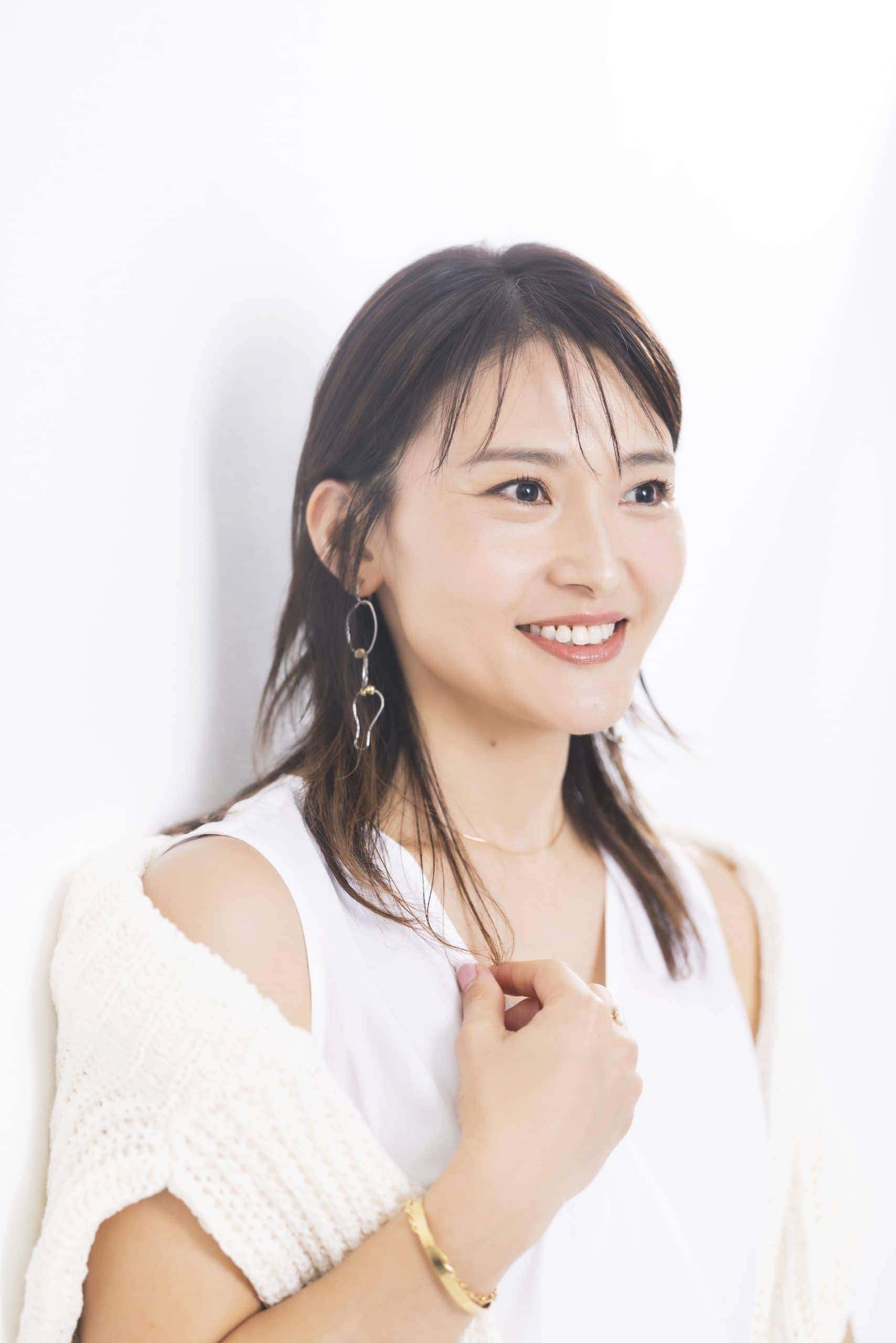 元衆議院議員の金子恵美氏が魅せる圧倒的美貌の秘密と知的な生き方