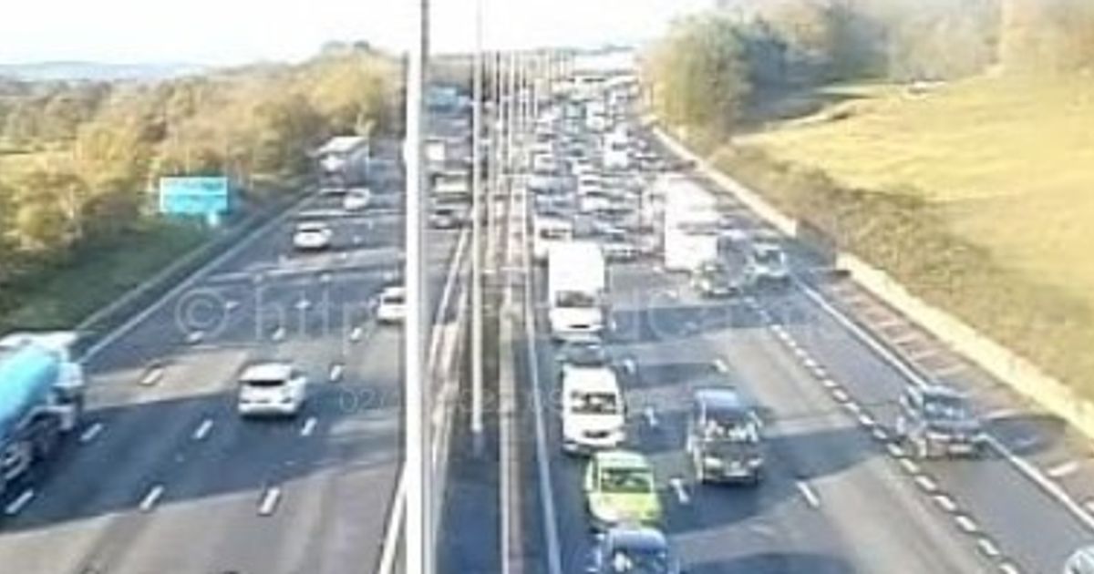 M25 Crash Near Godstone Closes Lanes Causing Major Congestion