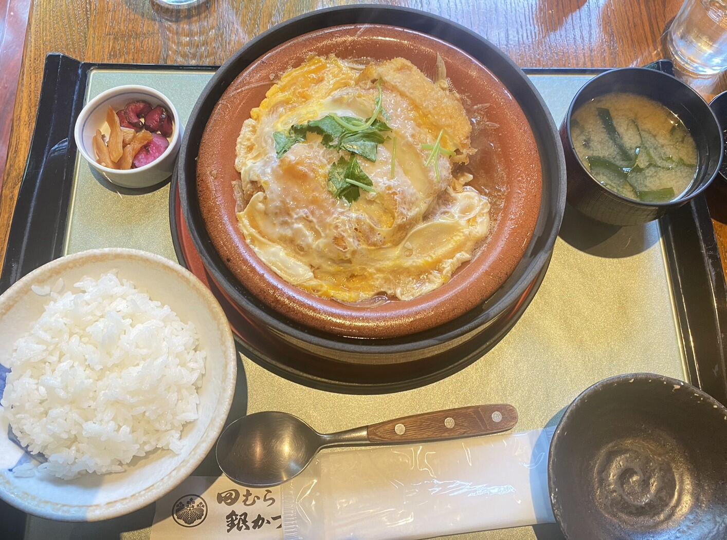 田むら銀かつ亭本店の攻略法2026！名物豆腐かつ煮と予約・混雑回避術