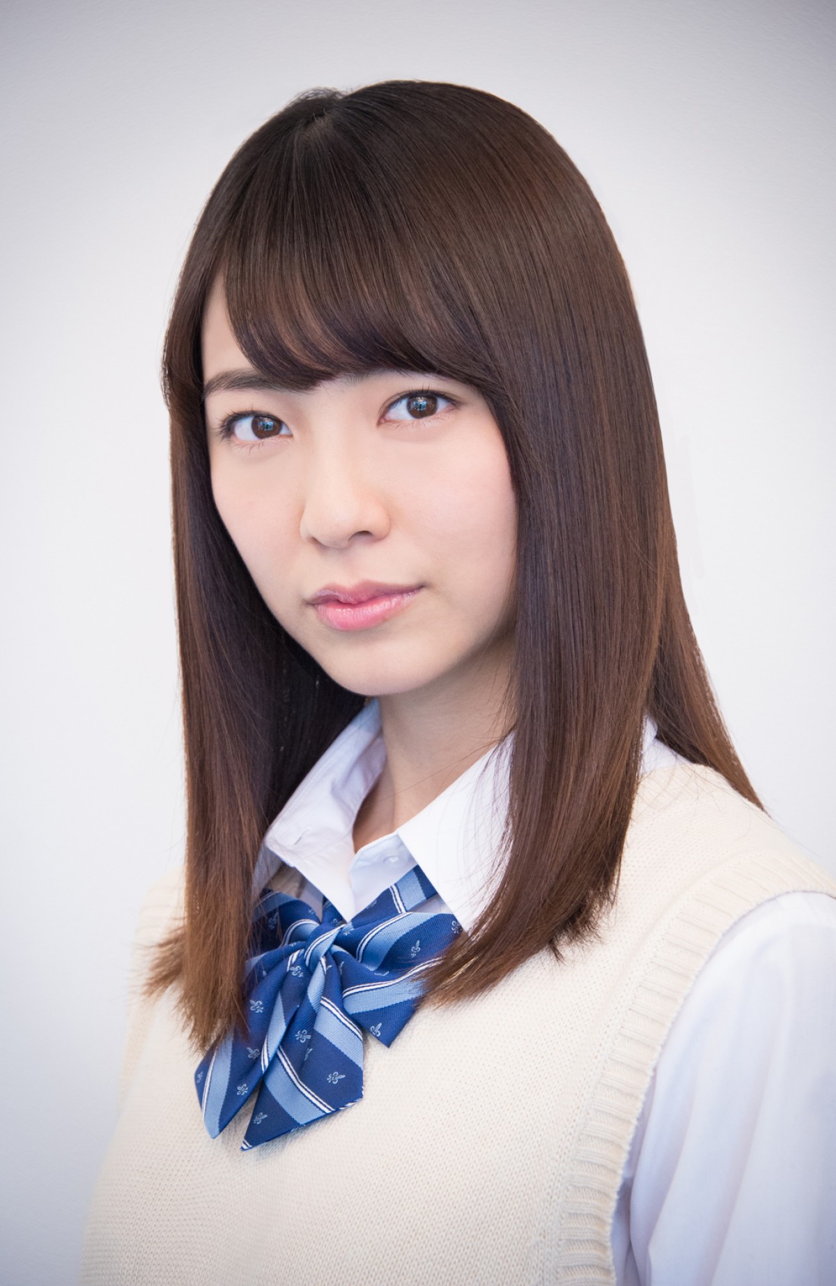 【2026年最新インタビュー】女優・小島梨里杏が辿り着いた表現の境地――特撮から本格劇映画、そして「言葉」の紡ぎ手へ