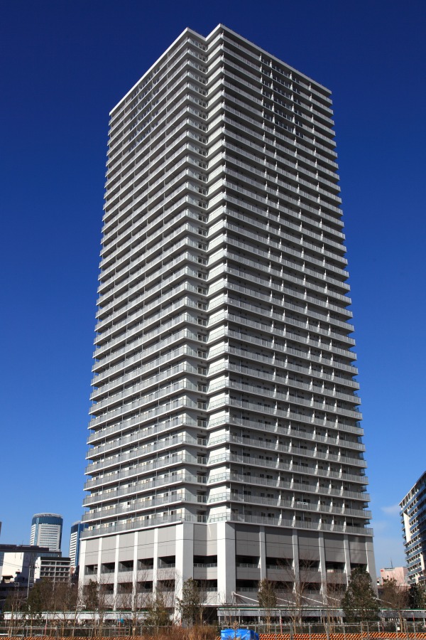 東雲公務員宿舎の現在｜豪華タワマン批判から辿る家賃と入居の真相