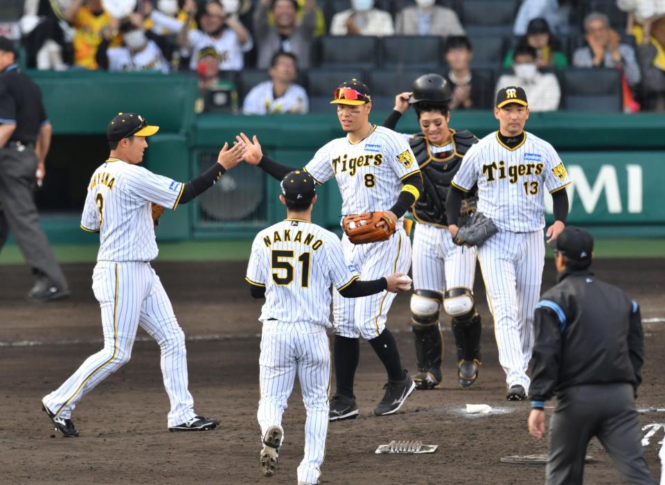甲子園が揺れた劇的サヨナラ！佐藤輝明の確信弾と藤川采配の神髄