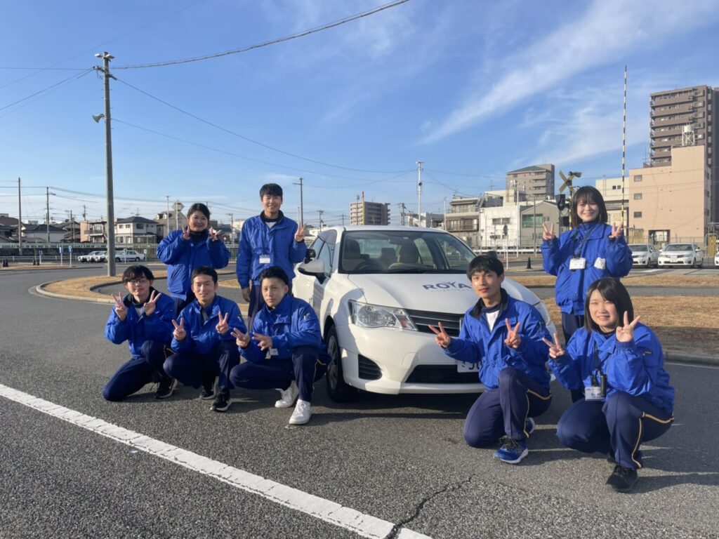 ロイヤルドライビングスクール福山の評判！厳しい噂と合宿の実態解剖