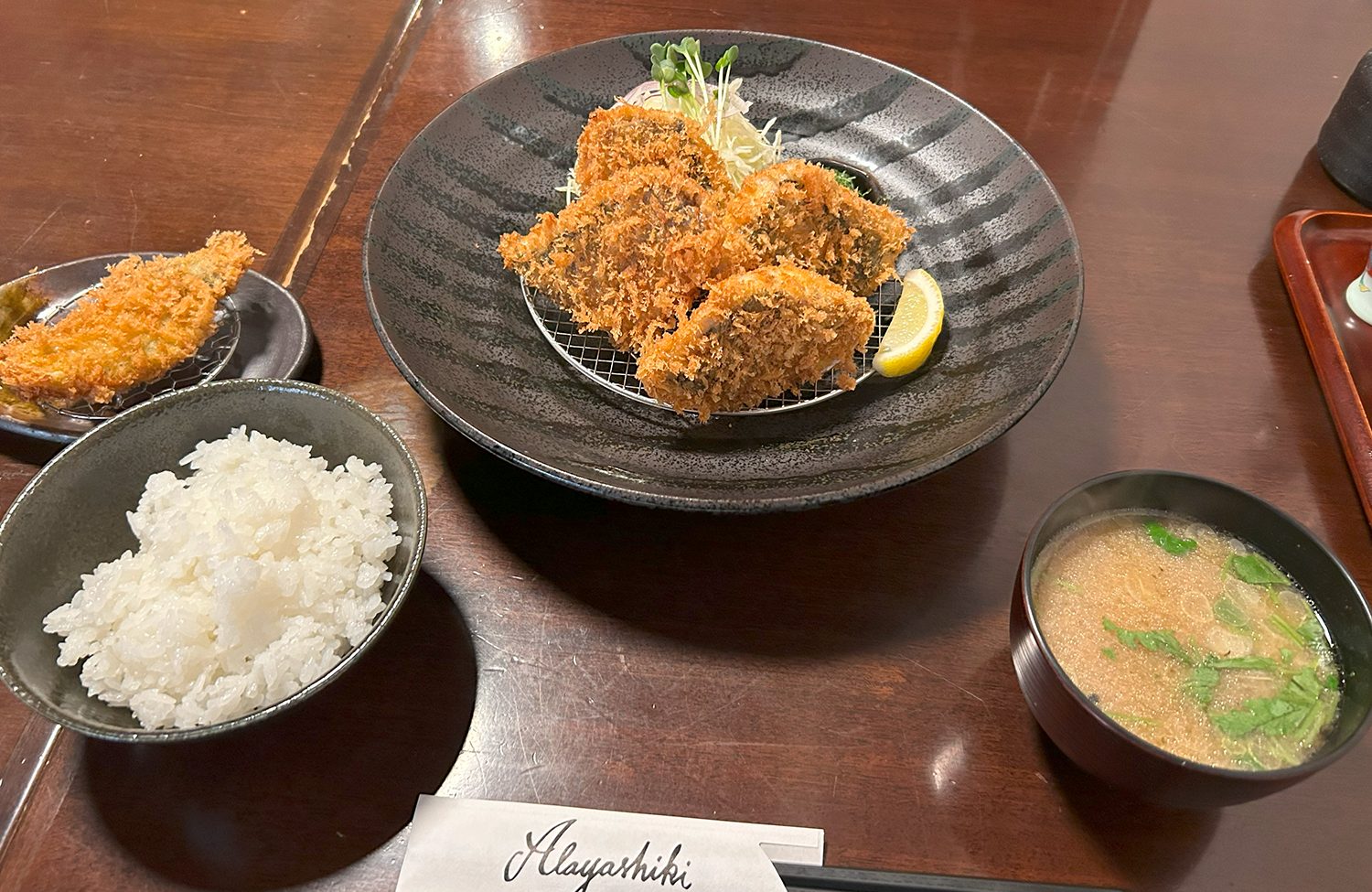 高田馬場「新屋敷」極上アジフライの秘密！ランチ整理券や予約を徹底解説
