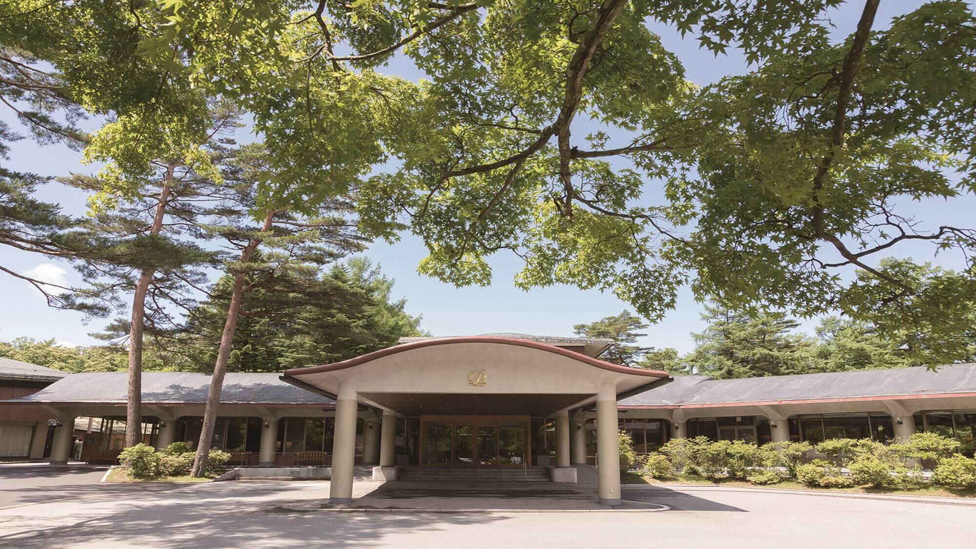 軽井沢プリンスホテルイースト徹底解剖！ウエストとの違いや温泉・料金の真実