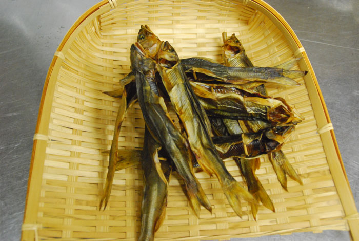 料亭が隠す生臭さゼロの技！至高の鮎の一夜干しを完全再現する