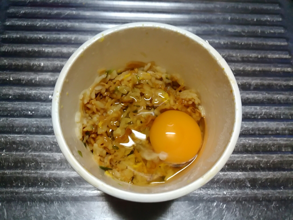 チキンラーメンぶっこみ飯激変！悪魔的ちょい足しと絶品アレンジ術