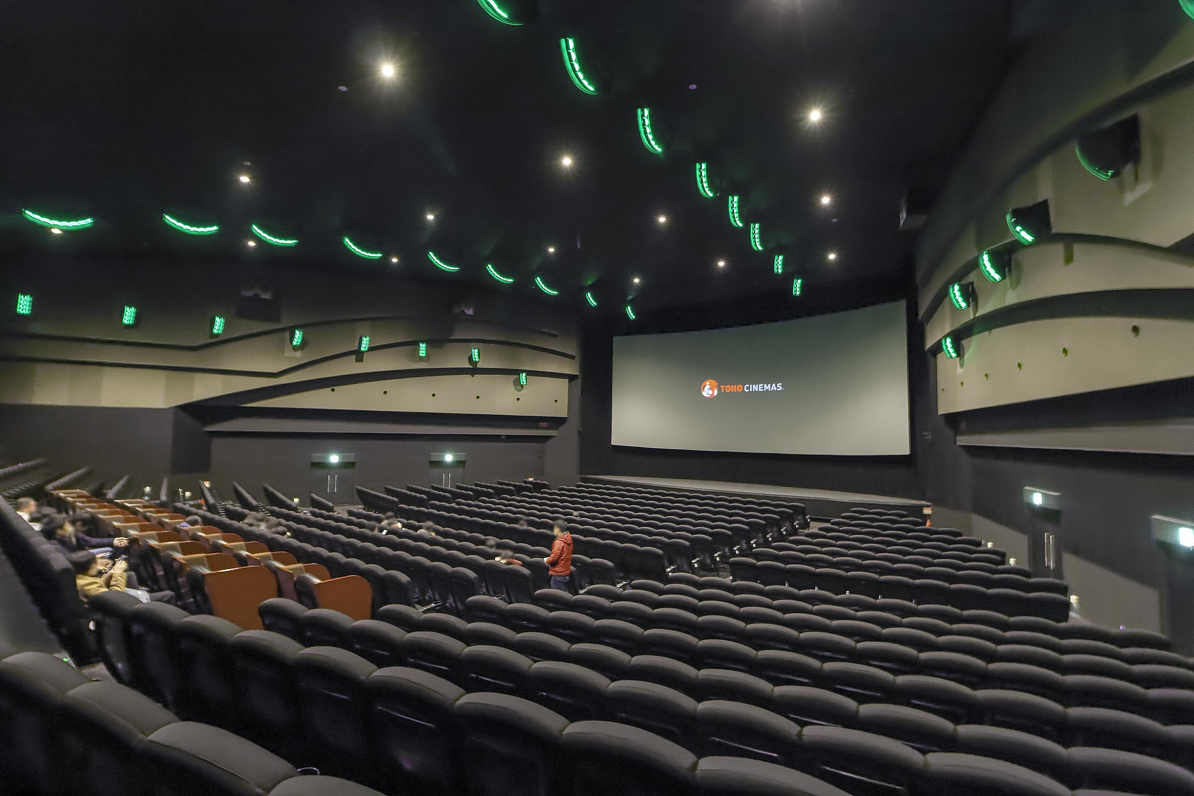 2026年、映画館の熱狂が止まらない：いまスクリーンで観るべき「真の理由」とヒット作の裏側