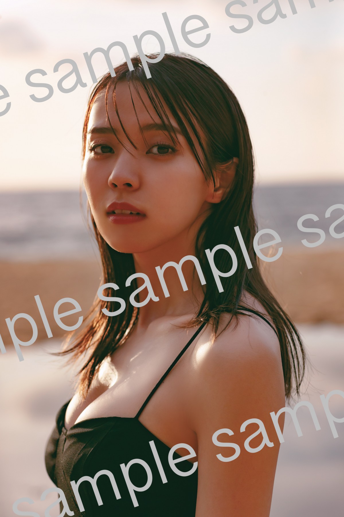 小林由依の写真集はなぜ色褪せないのか？歴代売上と見どころ徹底解剖