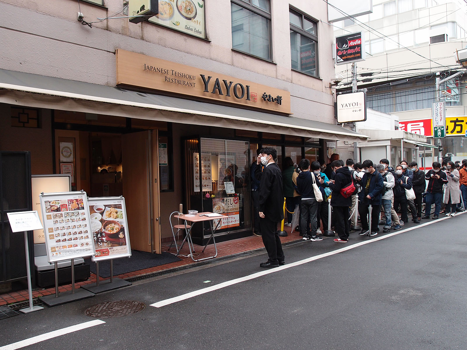 高槻のやよい軒に行列ができる理由｜アイマス聖地化と誕生祭の真相