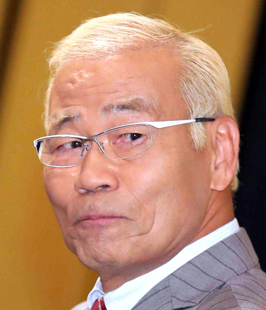 岡八郎の壮絶人生と死因の真相｜新喜劇を救った天才の光と影・家族の絆