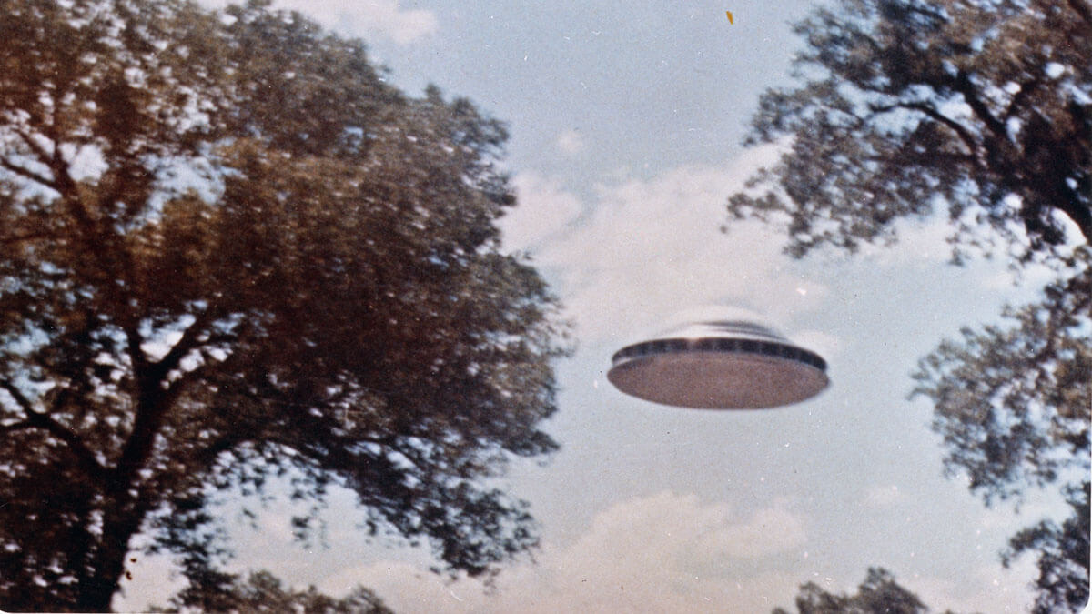 Ufoは実在するのか？ペンタゴン最新報告と公開映像が暴く衝撃の真相