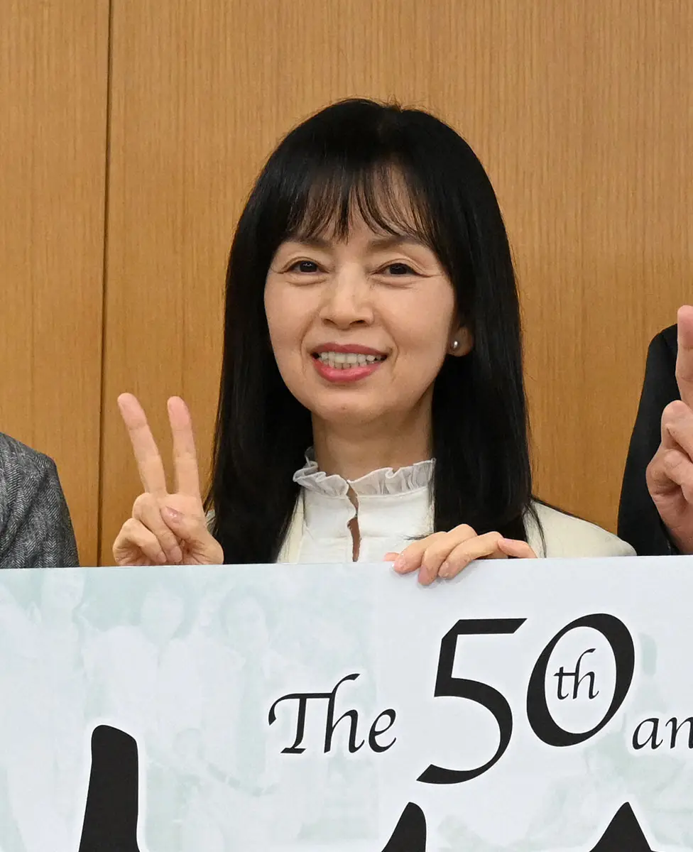 岡田奈々の近影に大反響！アイドルから本格派へ遂げた劇的進化