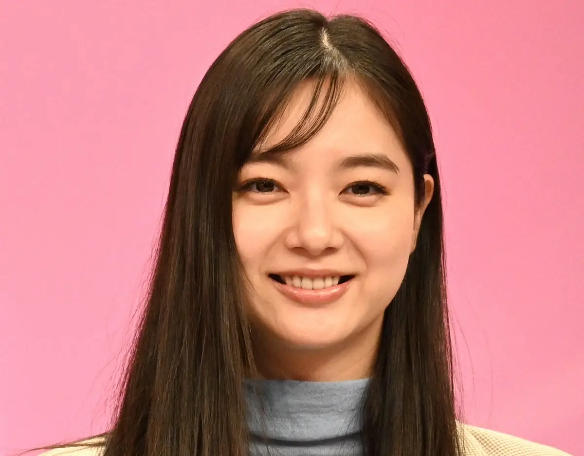 【まとめ】 新川 優 愛 太った 話題のバズ動画・画像 #875