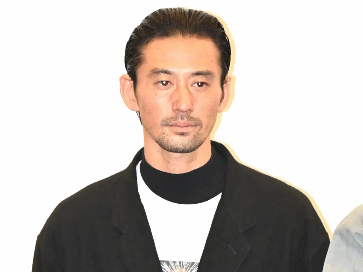 冨永愛の夫と離婚の真相とは？長男・章胤の成長と再婚報道の真実