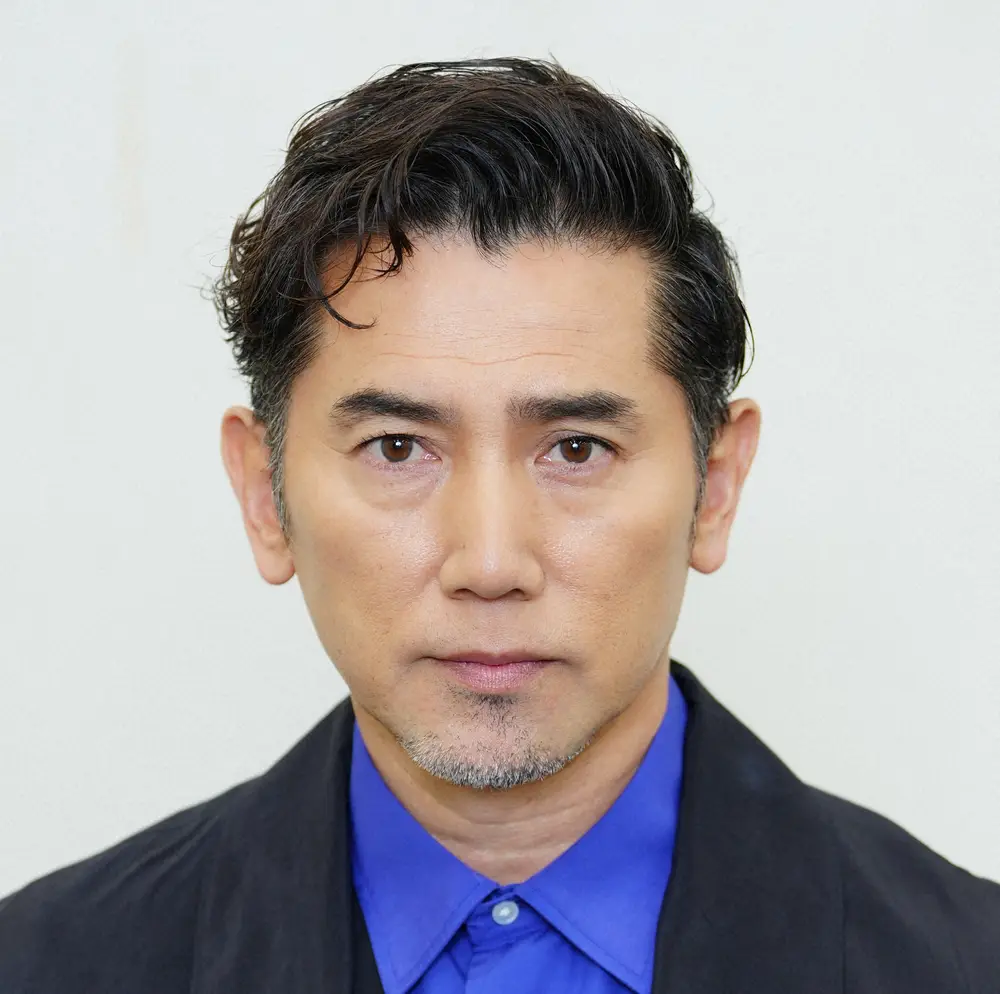 本木雅弘の現在とシブがき隊解隊の真相｜世界的俳優への軌跡と再結成の行方