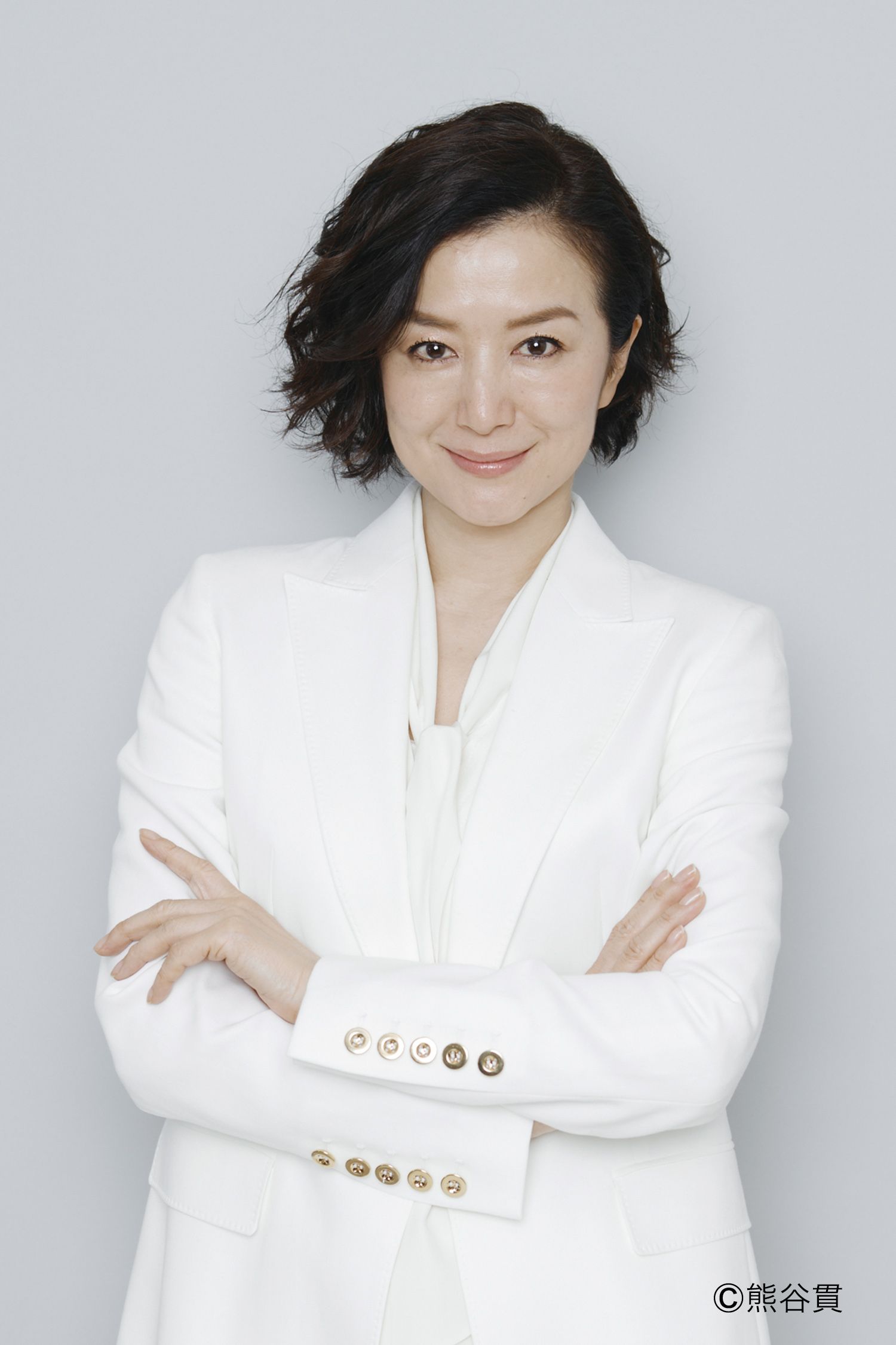 凛とした強さと圧倒的な存在感——鈴木京香が2026年の日本エンタメ界で放つ、唯一無二の光と進化の奇跡
