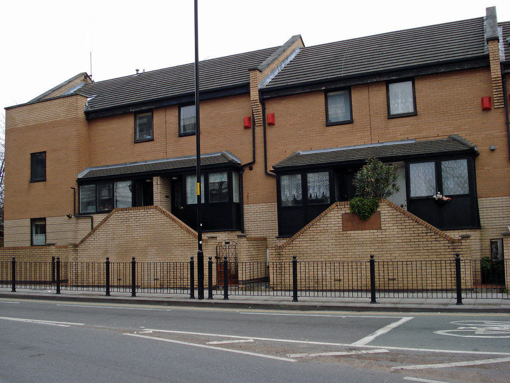 178 Vallance Road in Bethnal Green