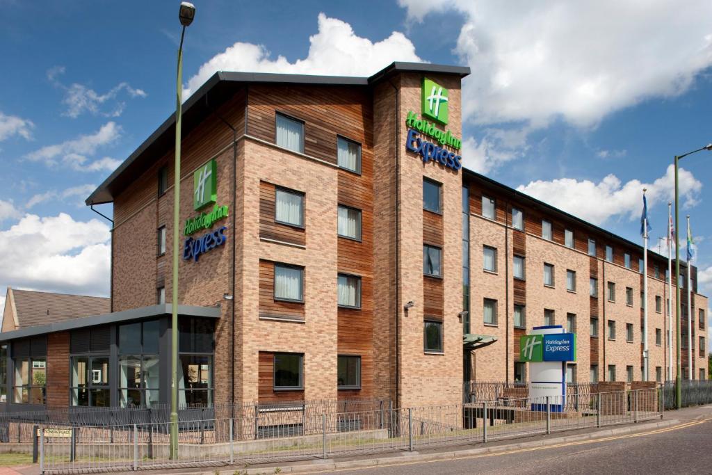 Holiday Inn Express Hemel Hempstead an Ihg Hotel