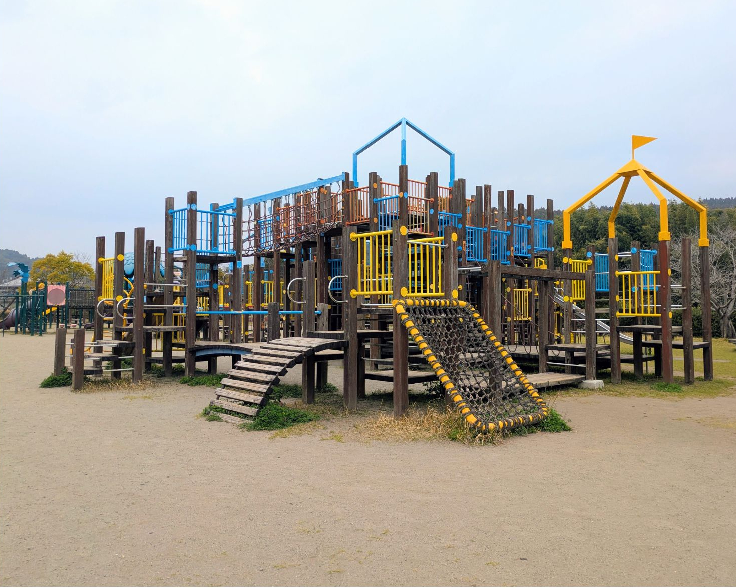 蒲生中央公園の全貌と混雑対策｜大型遊具から大楠アリーナまで徹底解説