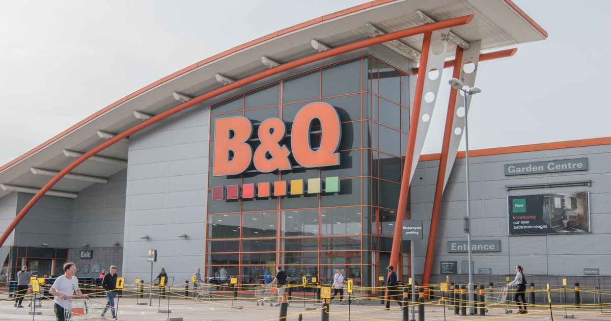 Is B&Q Open on Boxing Day