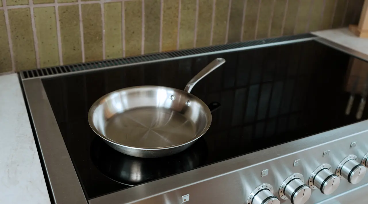 Does Stainless Steel Work on Induction Stove