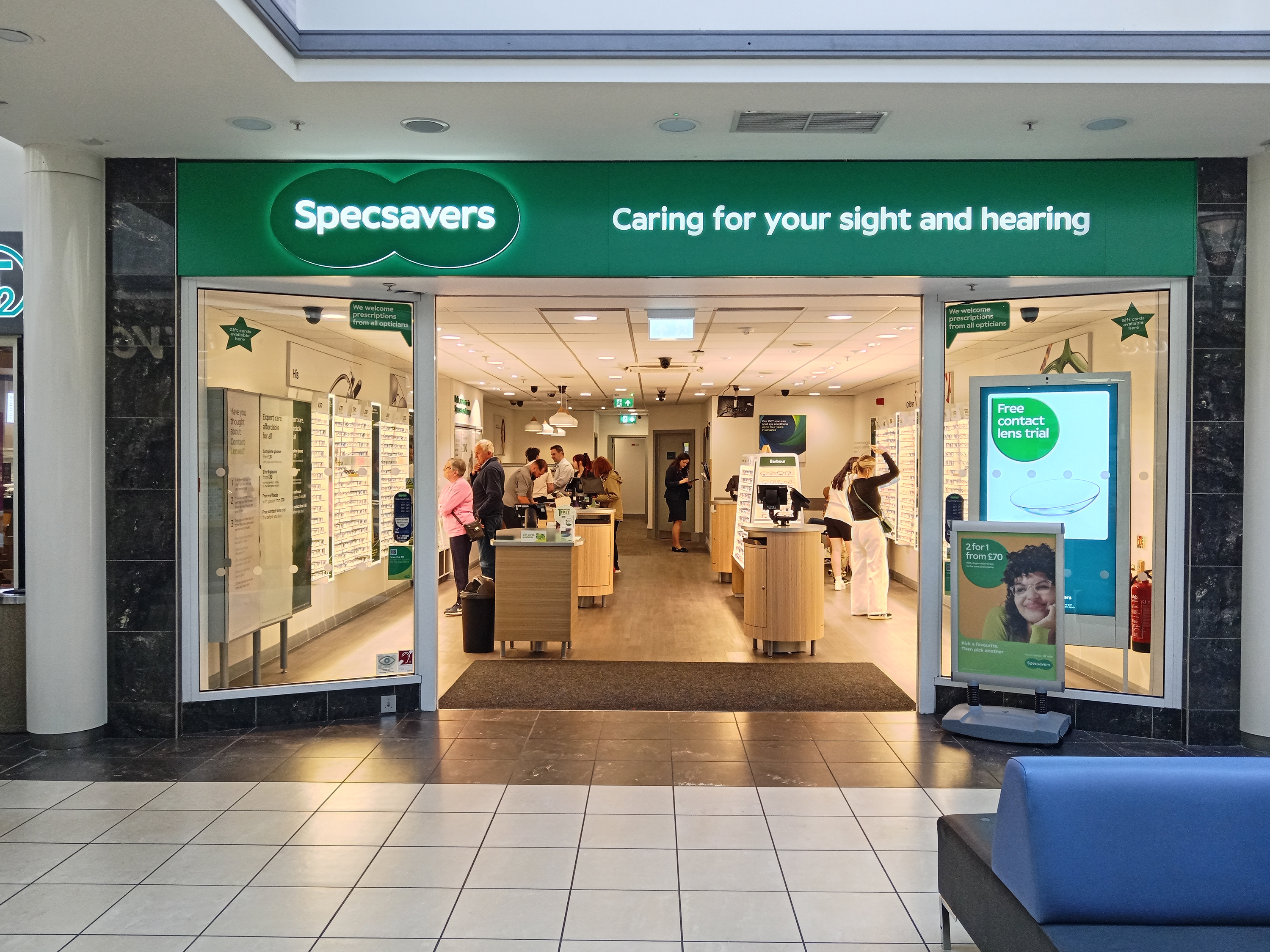 Specsavers Opticians and Audiologists - Fulham