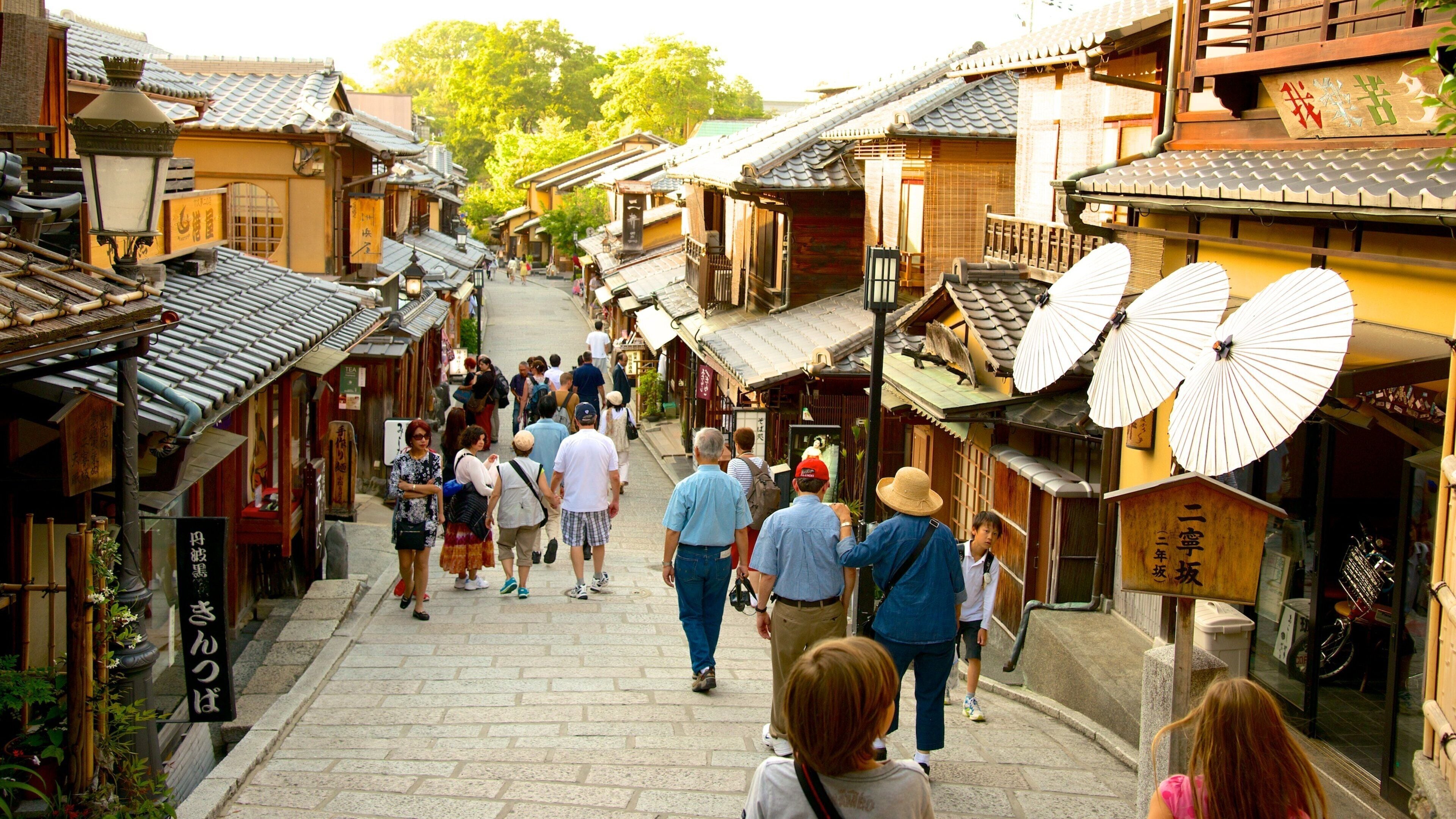 京都の風情漂う歴史の街並み！二年坂を混雑なしで満喫する秘訣
