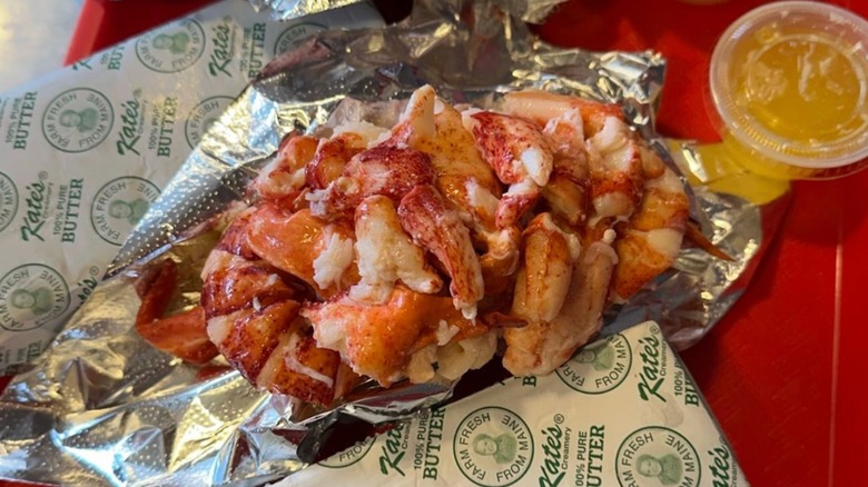Red's Eats Maine Lobster Roll