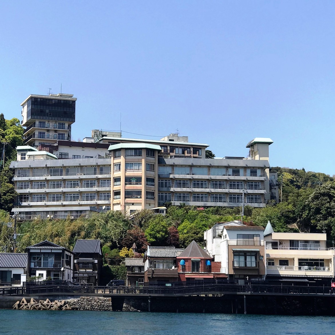 平戸国際観光ホテル旗松亭の現在と口コミ評判！閉館の噂の真相に迫る