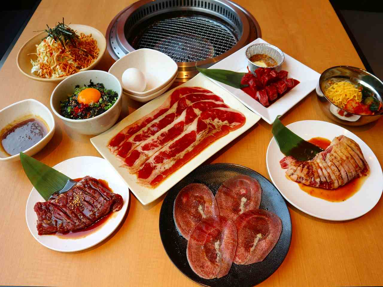 【2026年最新】「焼肉 みやび」が世界の美食家を惹きつける理由とは？奇跡の熟成和牛と極上空間が生む革命的食体験