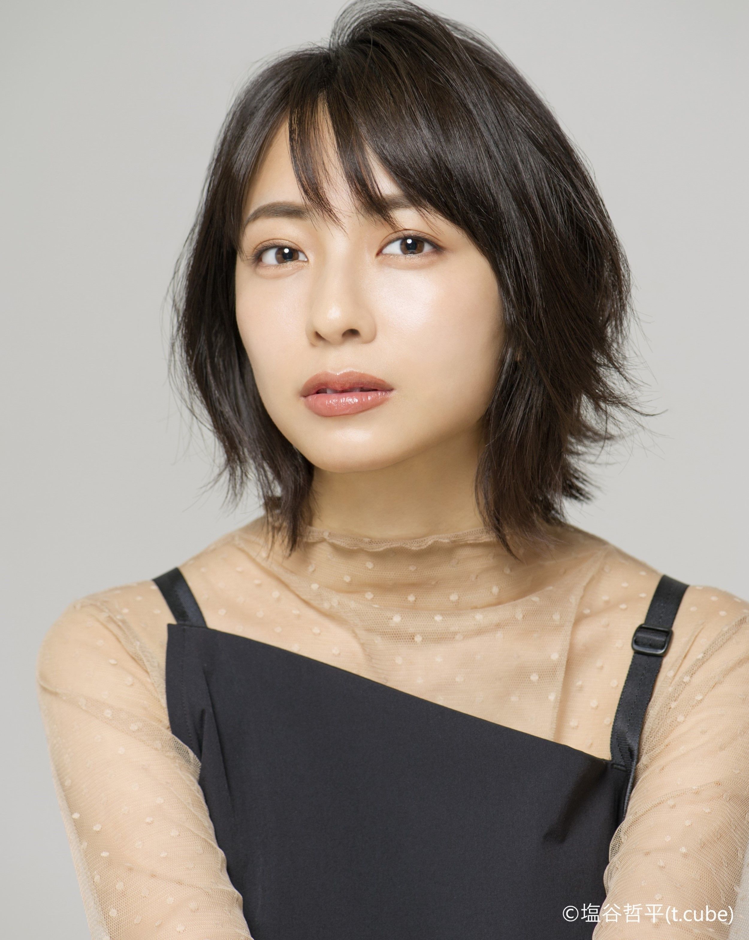 特撮ヒロインから国際舞台へ——小島梨里杏が30代で見せる「表現者としての真価」と新たな躍進
