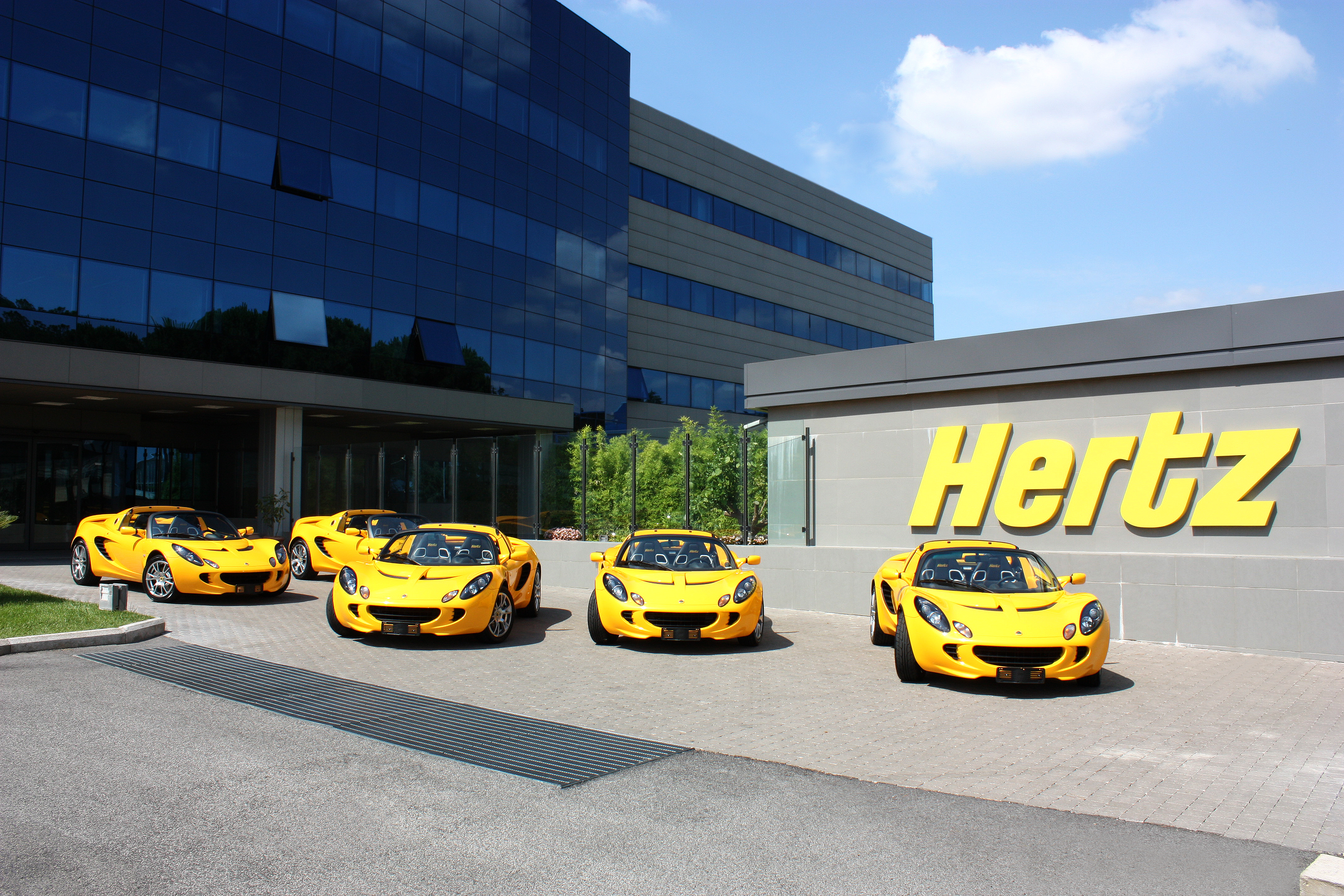 Hertz Car Rental Amsterdam