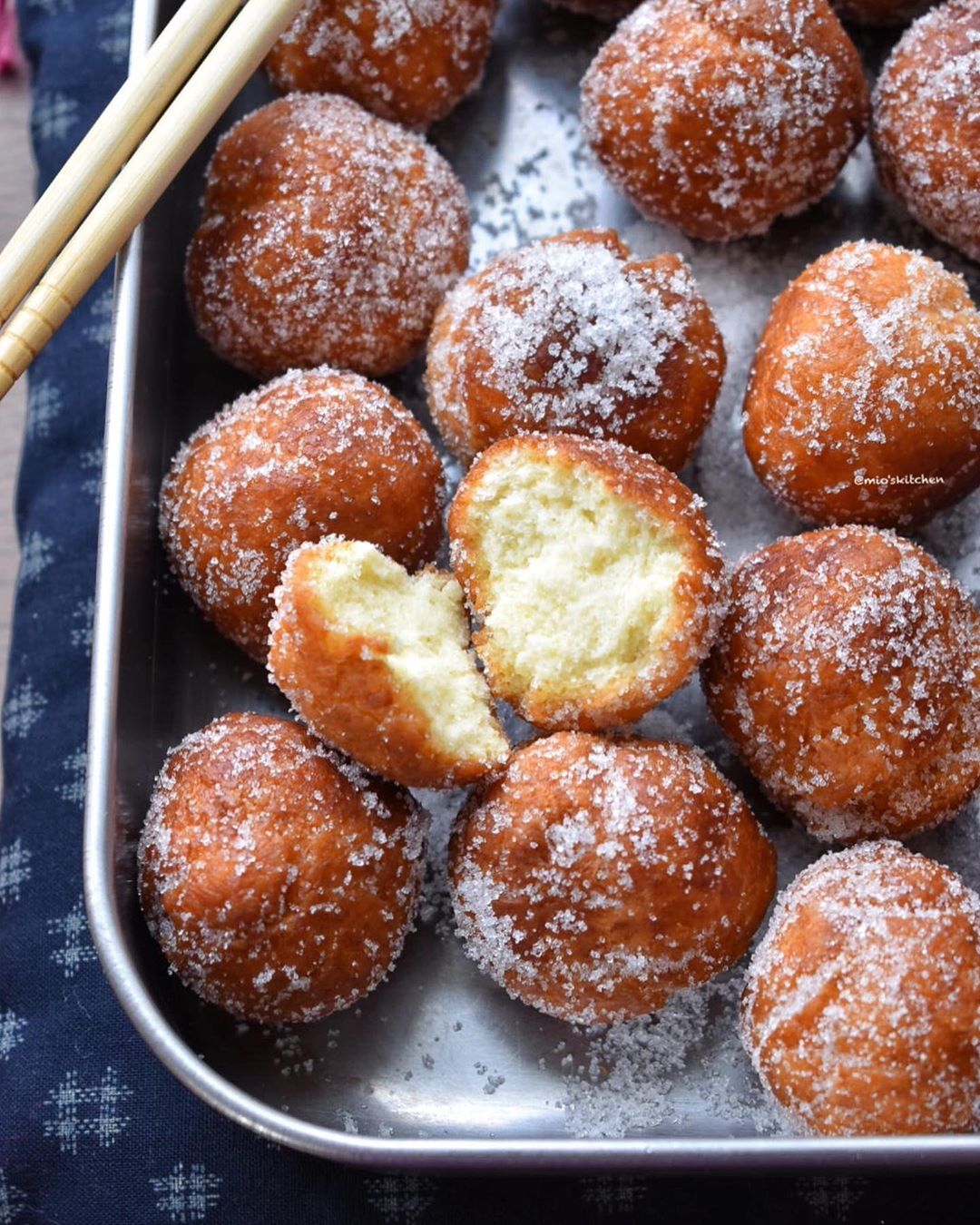 材料が少ないのにプロ級！レンジで失敗ゼロの簡単お菓子レシピ完全版