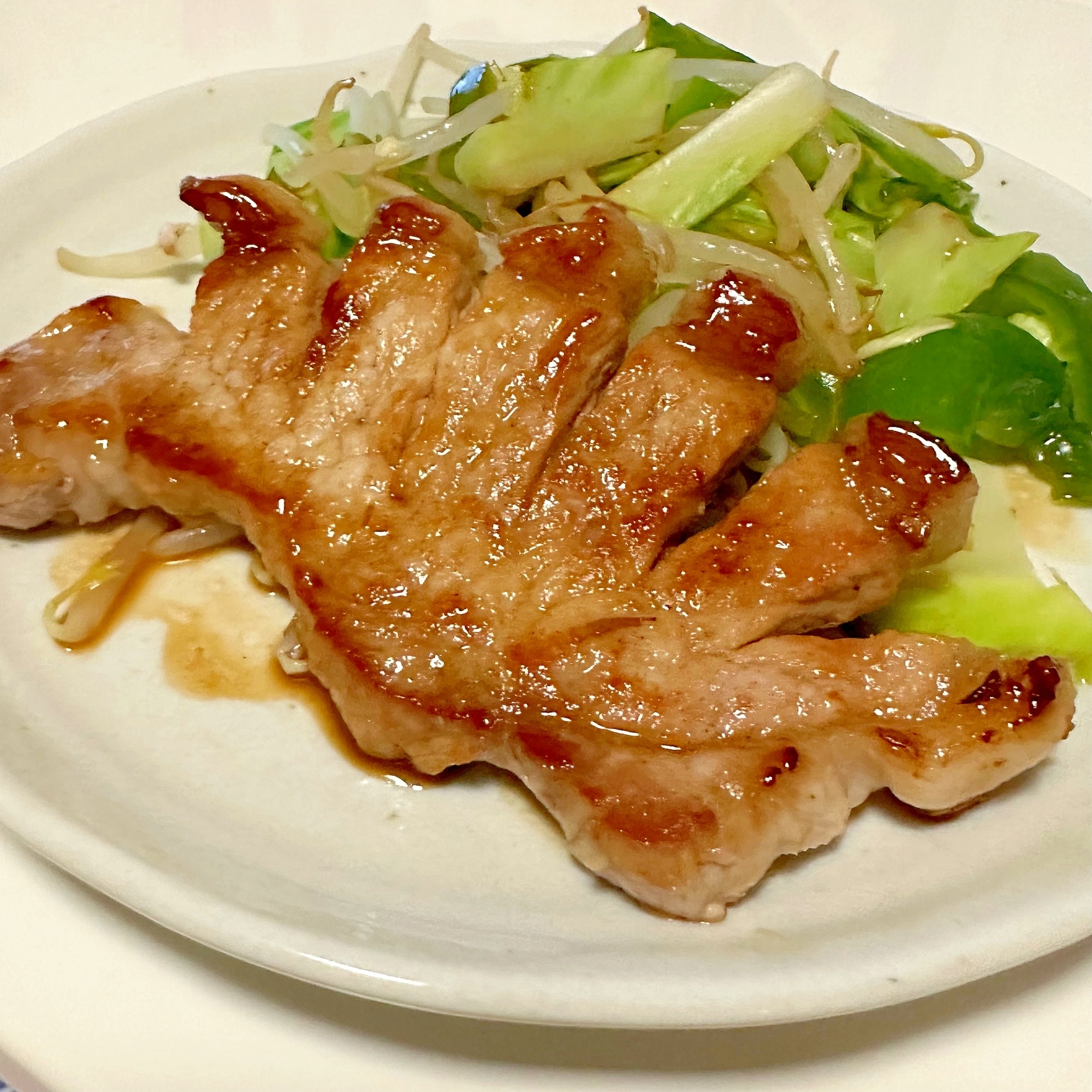 極上柔らかトンテキの黄金比レシピ！厚切り豚肉が驚くほどジューシーに