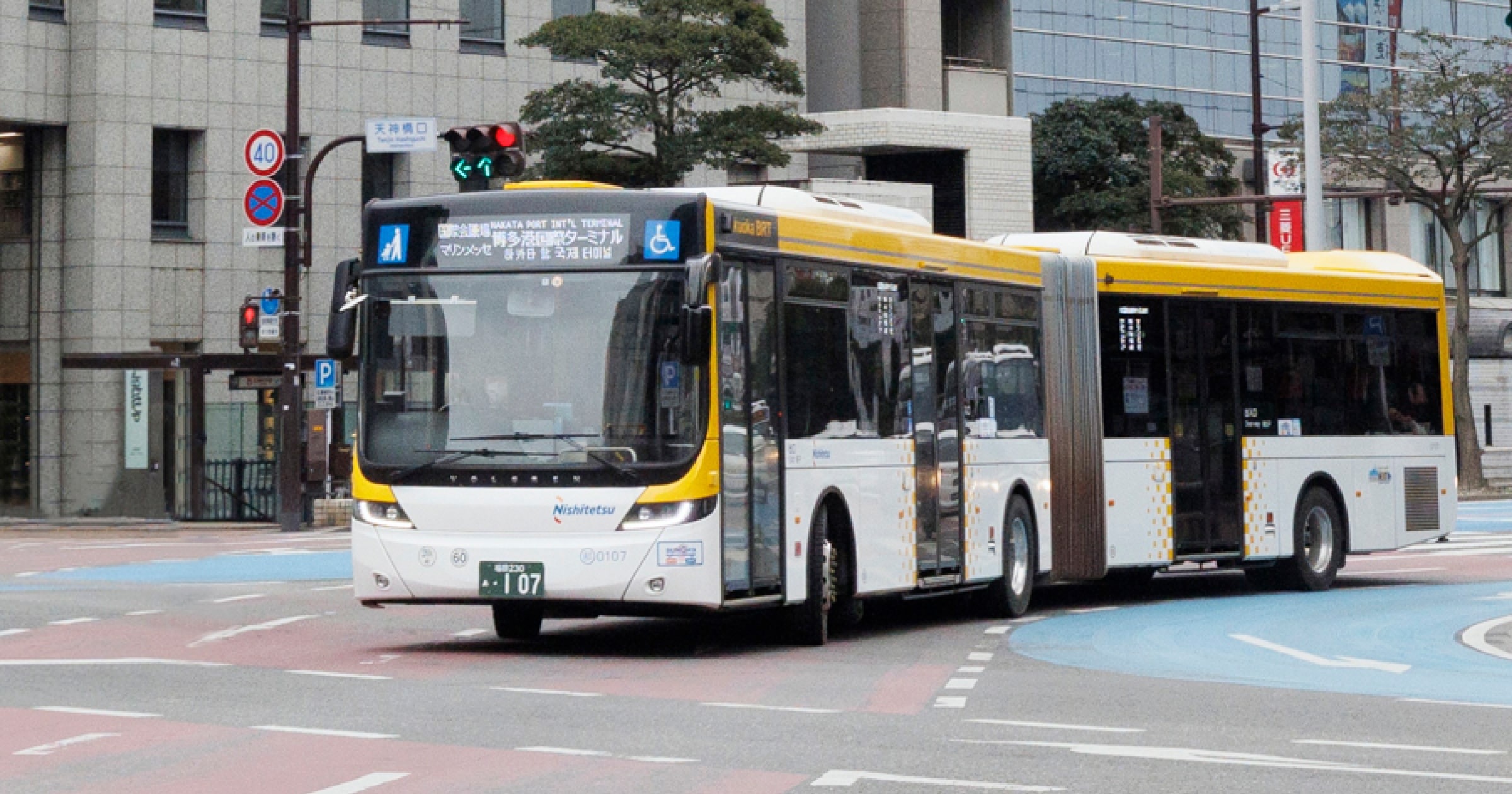 全長18Mの巨体！福岡連節バスの運行ルートと乗り方・最新計画