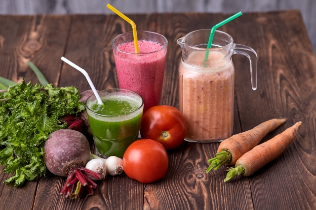 朝の栄養を逃さない！酸化を防ぐスムージー作り置き最新冷凍術