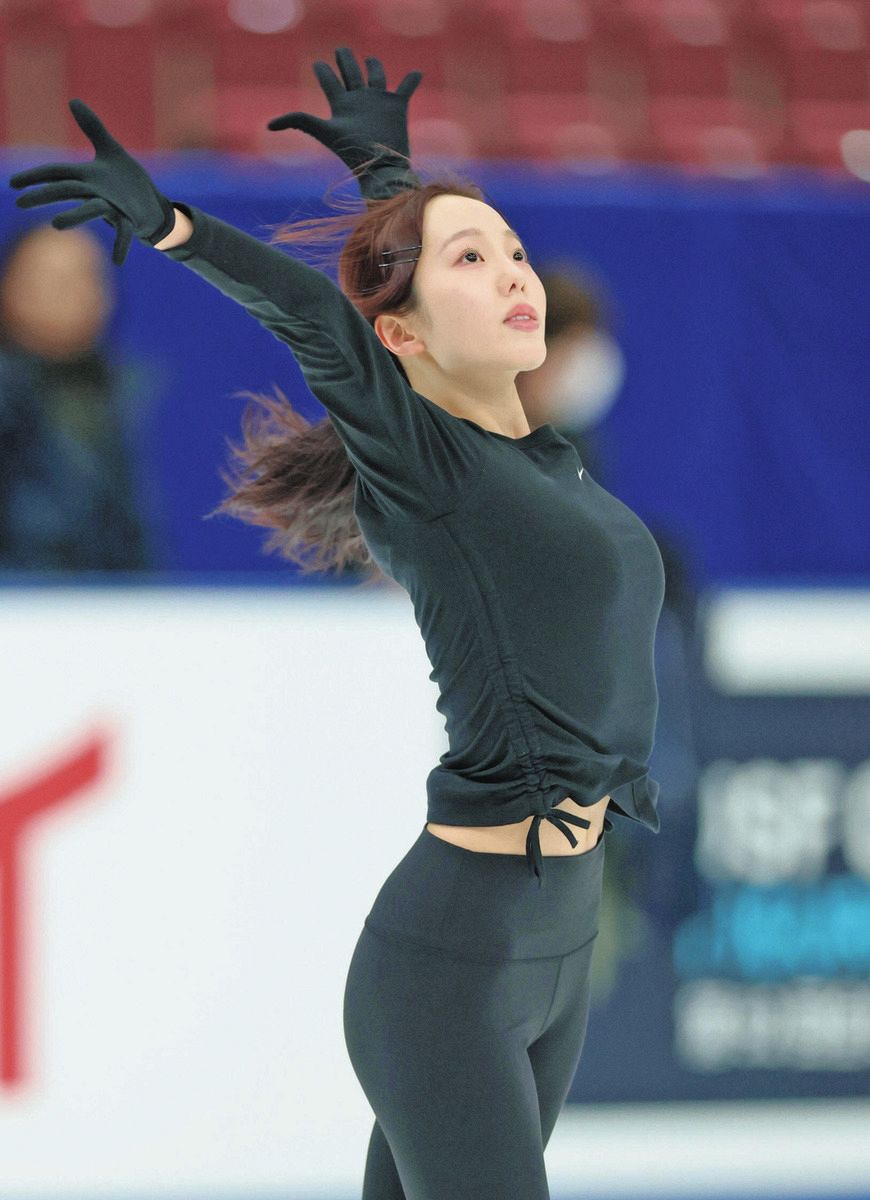 本田真凜の推定カップと抜群スタイルの真相｜身長体重と現在を徹底検証