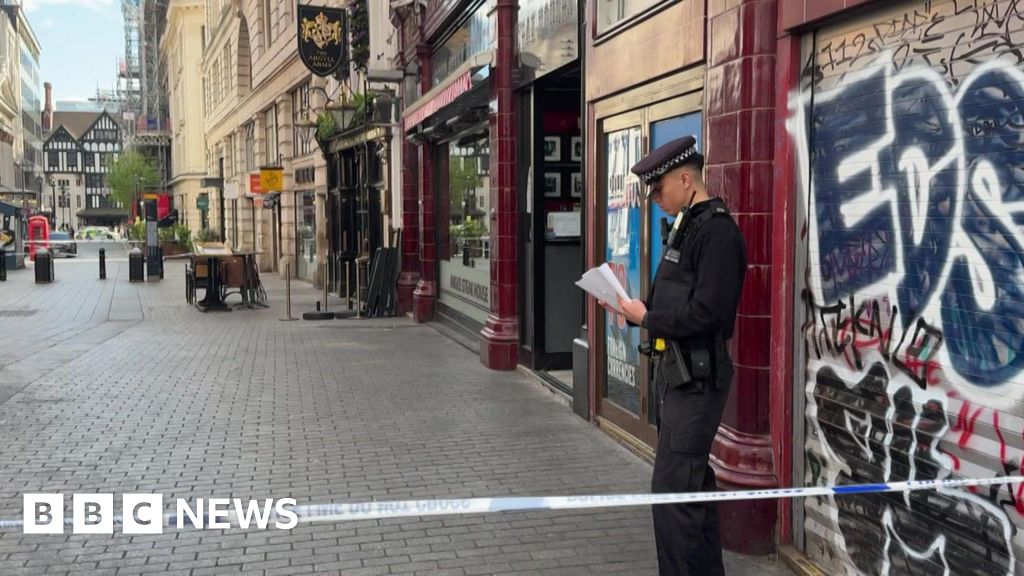 Police Arrested a 29-Year-Old Woman for Hitting Pedestrians in Soho