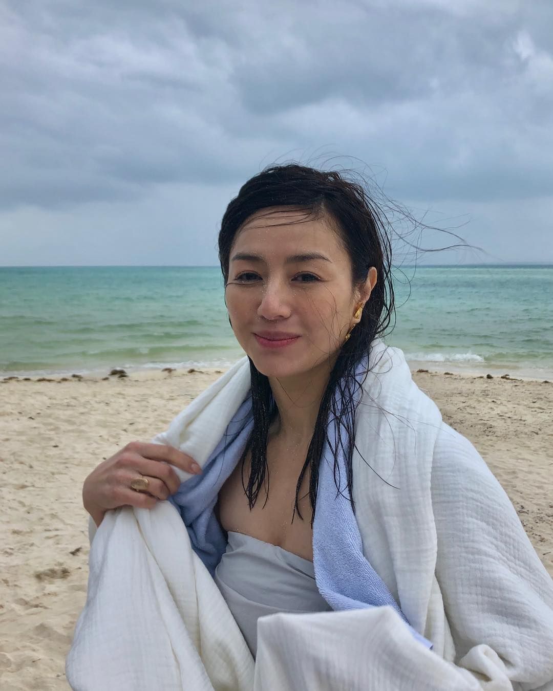 奇跡のアラフィフ井川遥の現在！夫・松本与や子供、美の秘訣を徹底解剖
