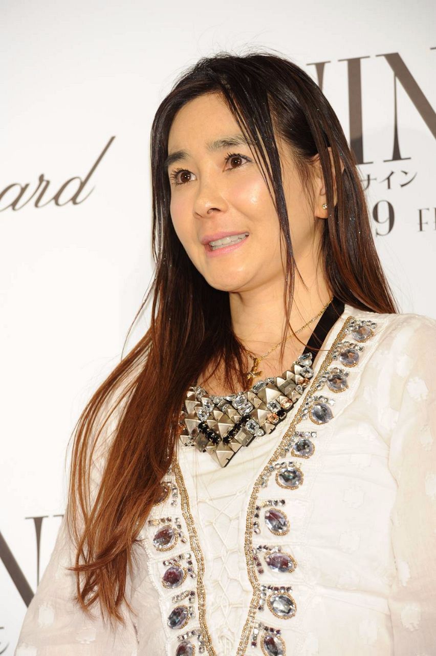 石原真理子の現在地と目撃情報！波乱の女優人生と再起への全真相