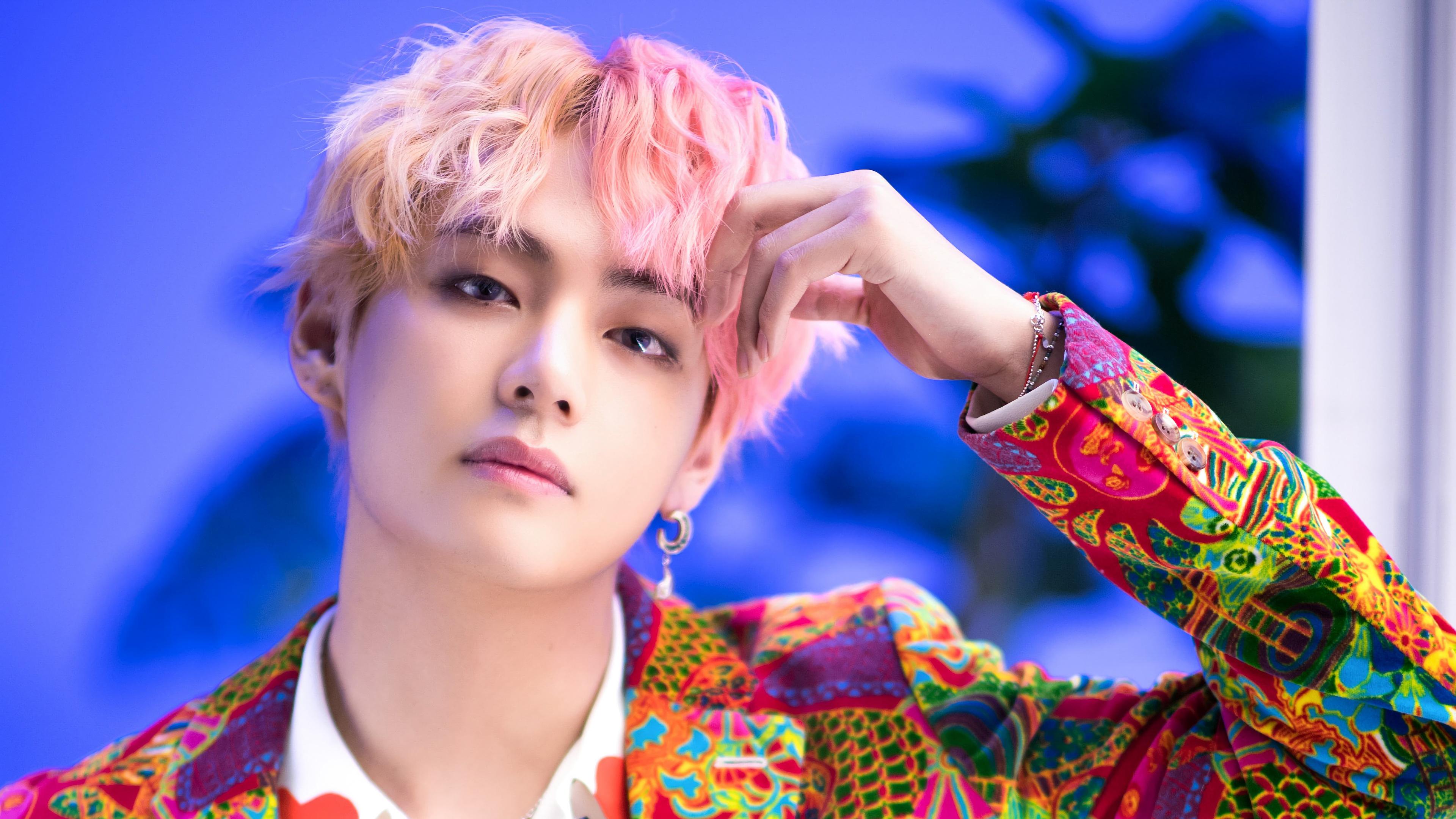 Bts v K Pop Idol