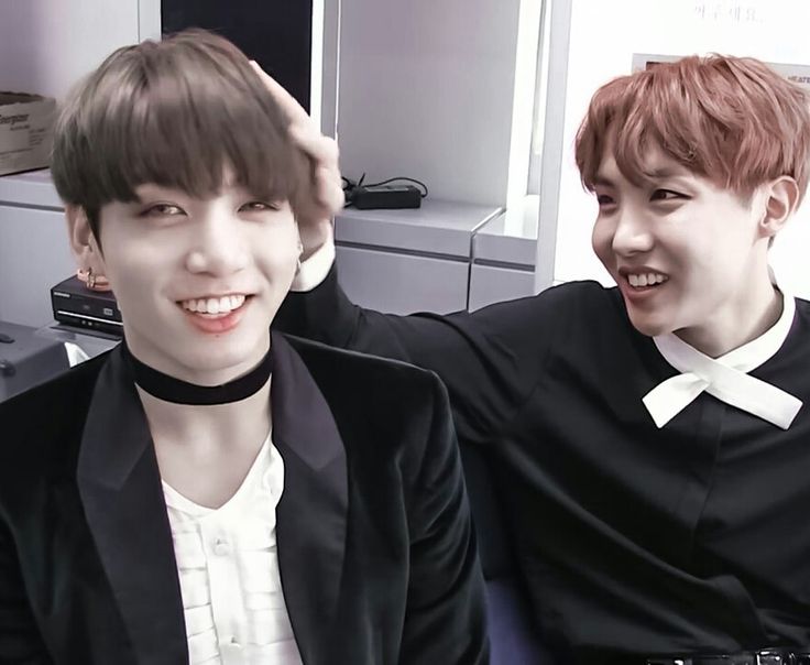 Is Jungkook Close to Hoseok