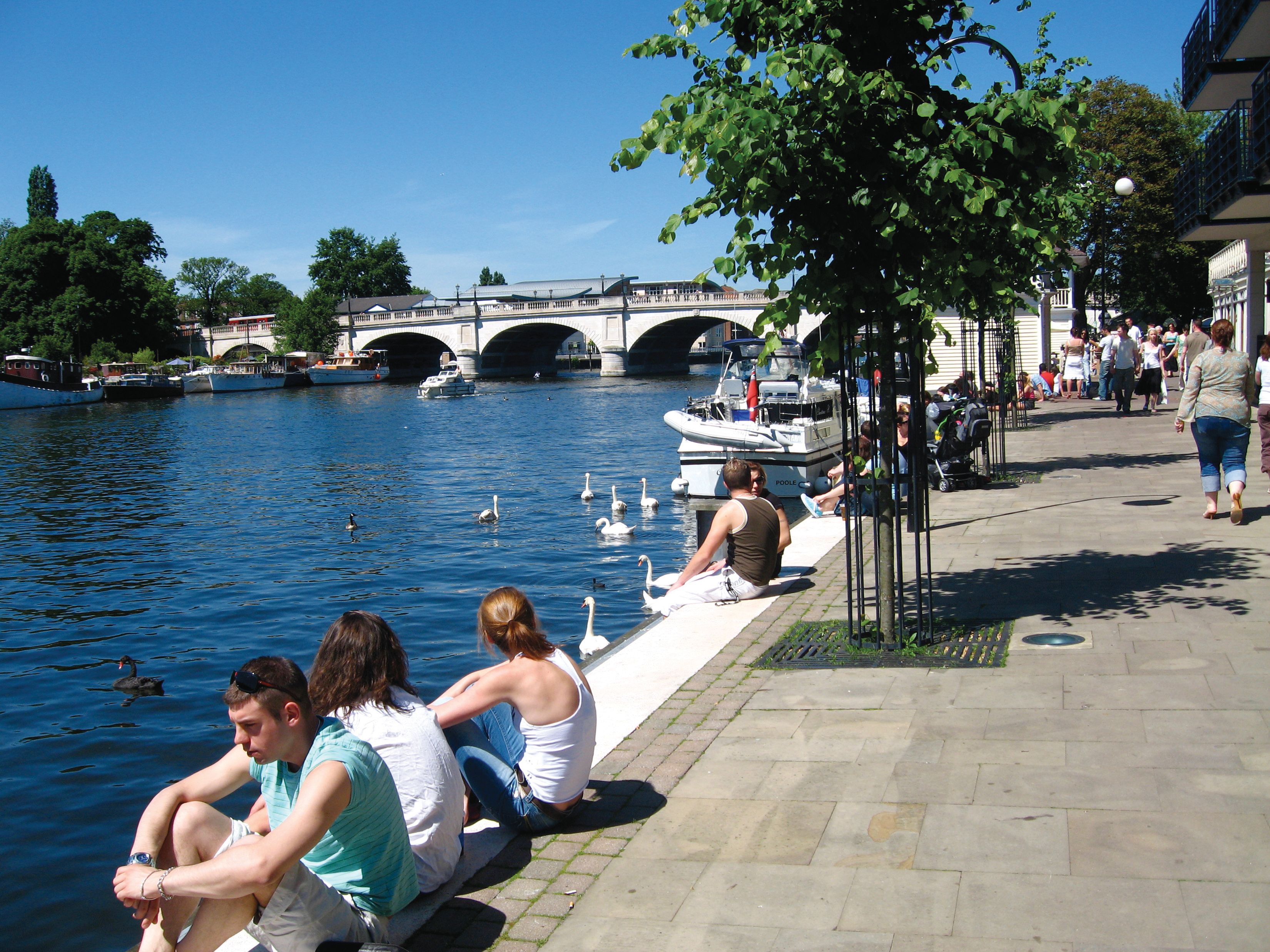 Riverside Walk Kingston Kingston Upon Thames